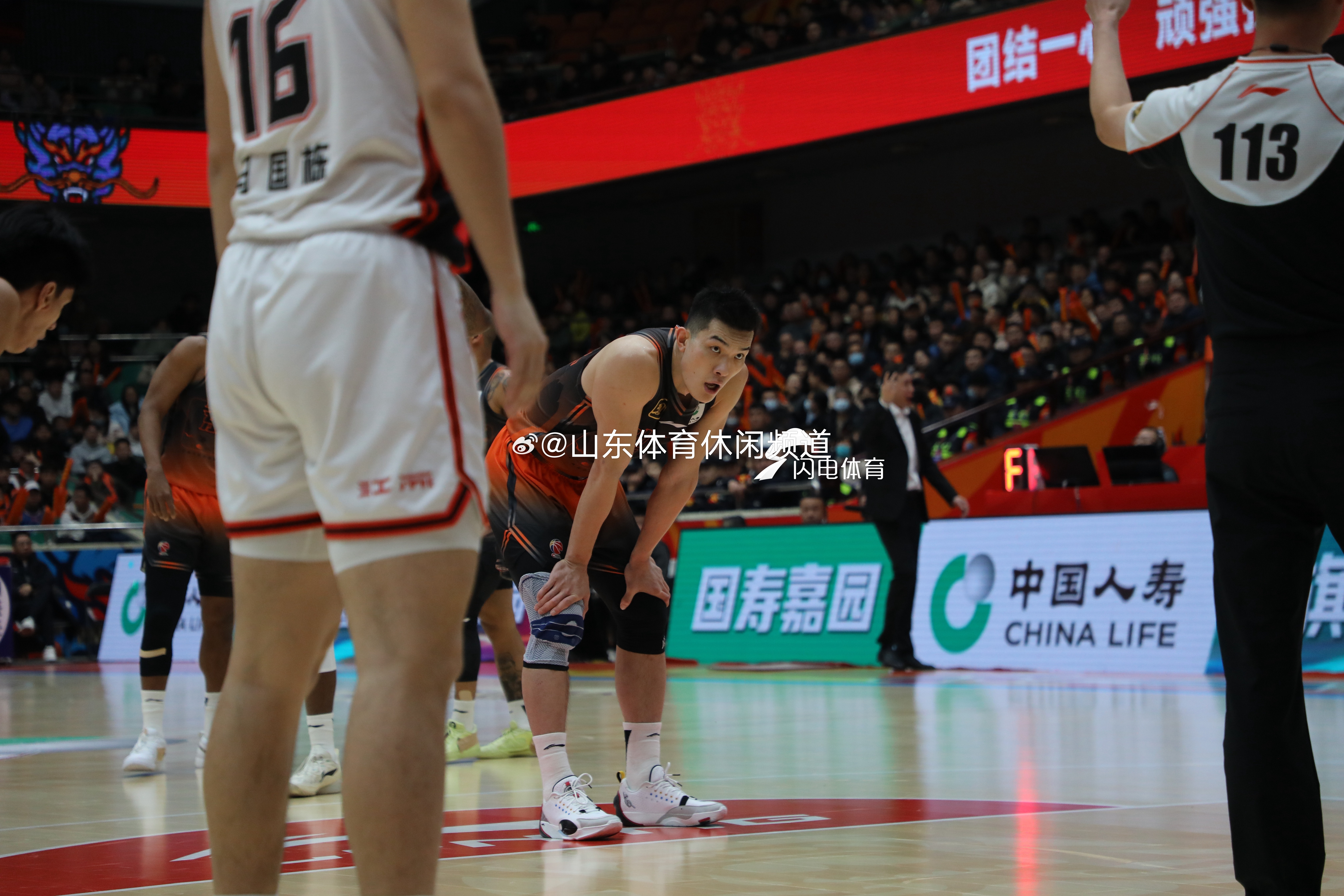 年国际篮球年度大奖揭晓!最受瞩目的球员当选的简单介绍 年国际篮球年度大奖揭晓!最受瞩目的球员当选的简单介绍