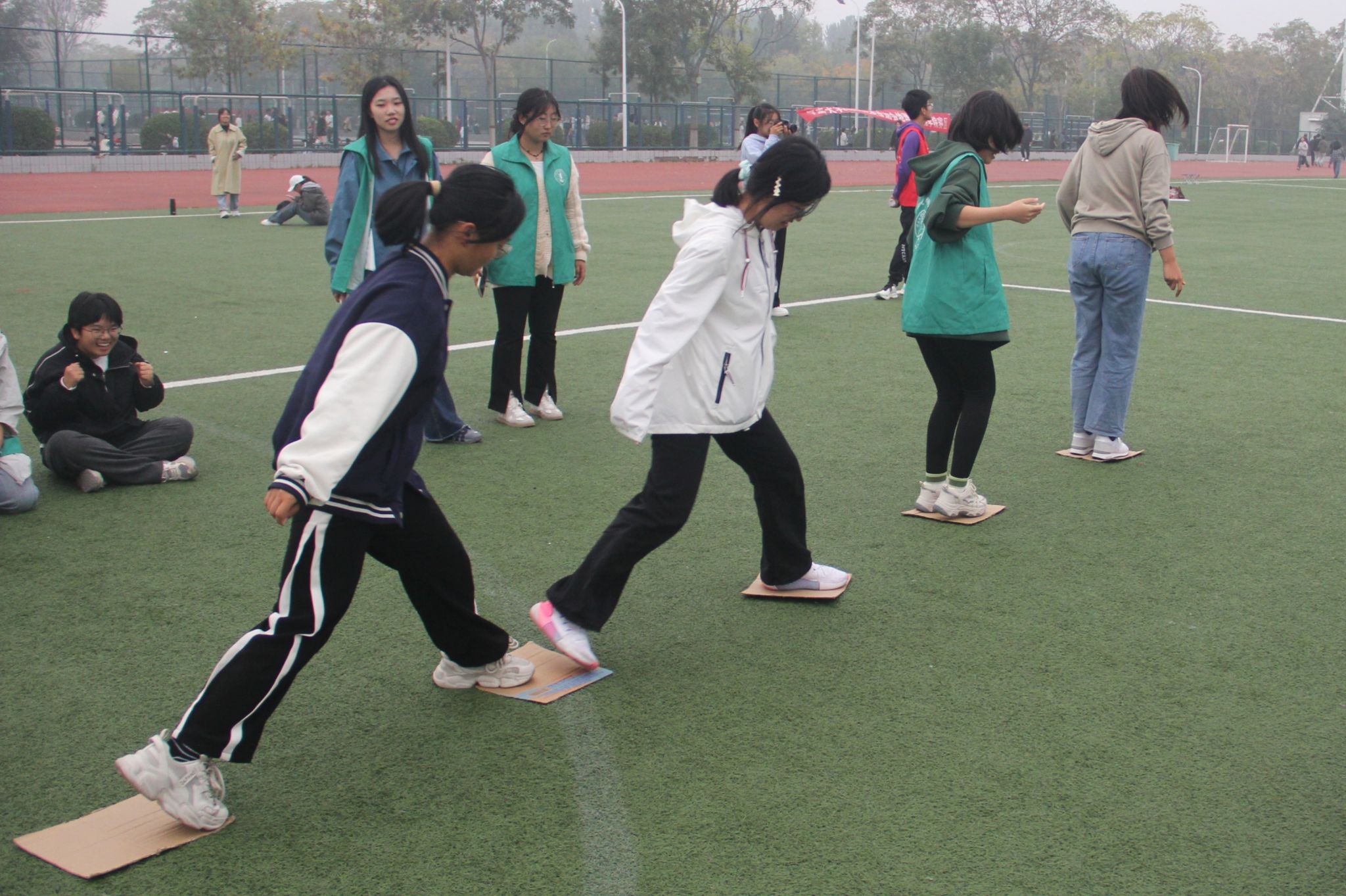 精彩绝伦,无限精彩看点,赛场激情爆棚的简单介绍 精彩绝伦,无限精彩看点,赛场激情爆棚的简单介绍