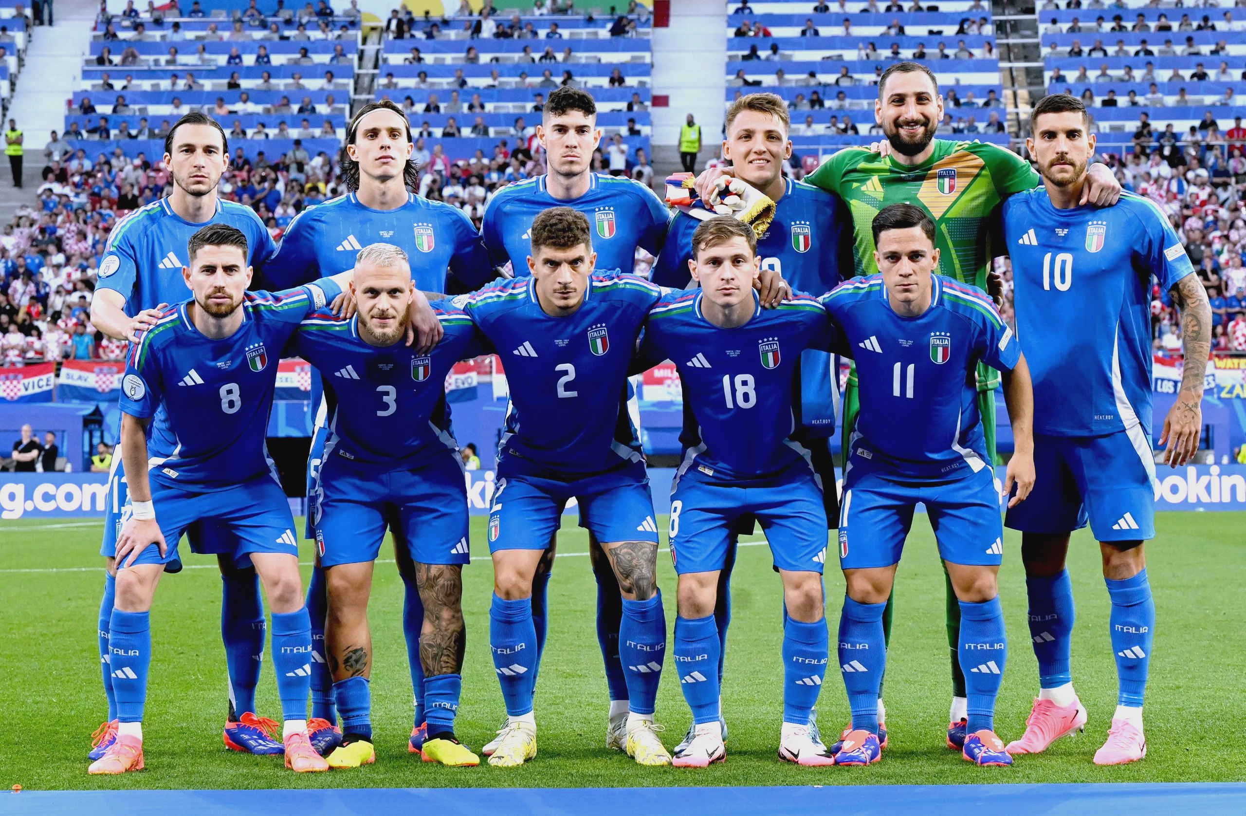 关于意大利对阵挪威，争夺国家足球名次的信息