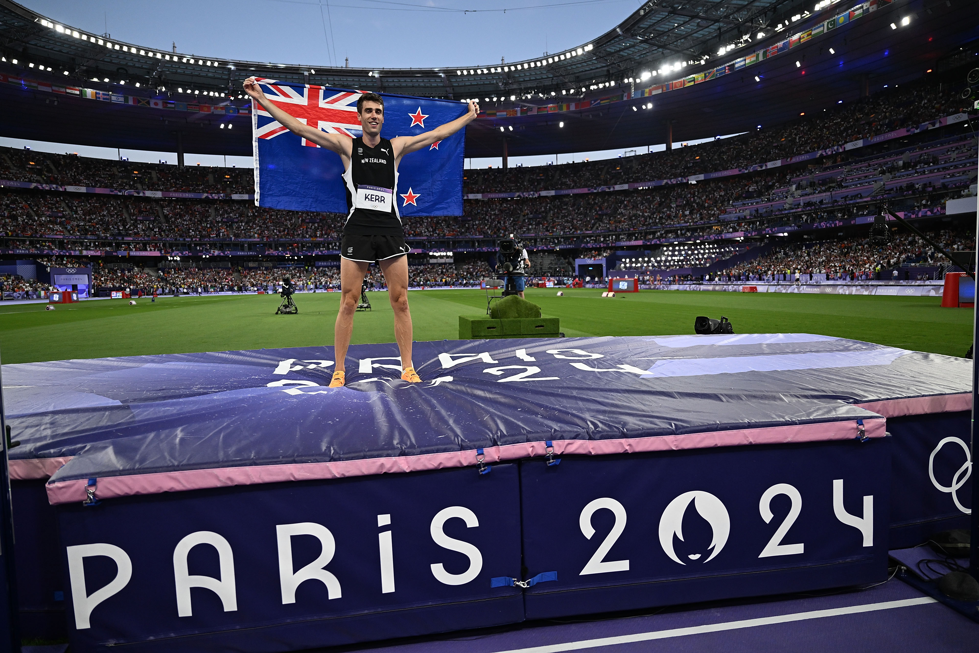 爱尔兰摔跤选手争分夺秒，斩获金牌