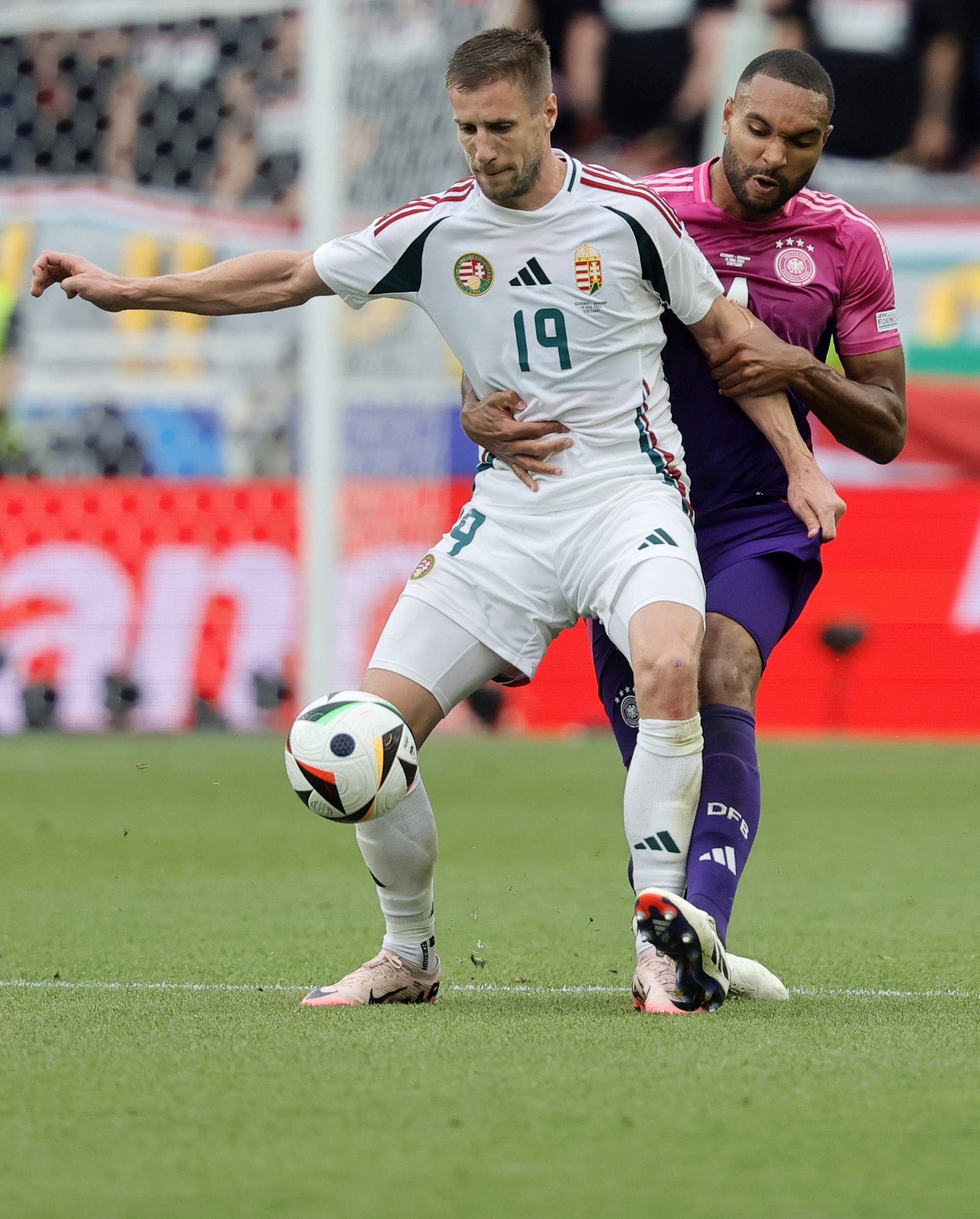 匈牙利队在对决斯洛伐克时出其不意 匈牙利队在对决斯洛伐克时出其不意