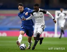 关于诺咸顿对战斯文顿：胜负难料的信息