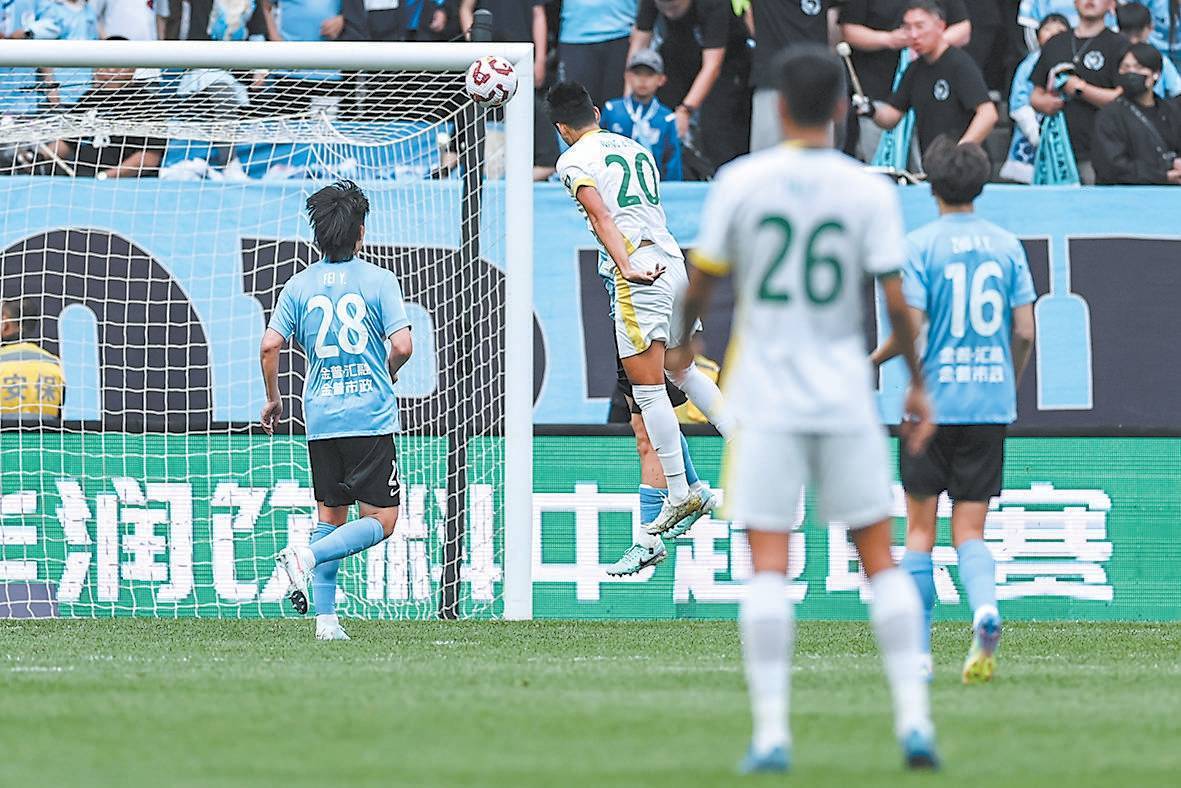 北京国安主场毫无悬念战胜武汉卓尔，取得胜利的简单介绍