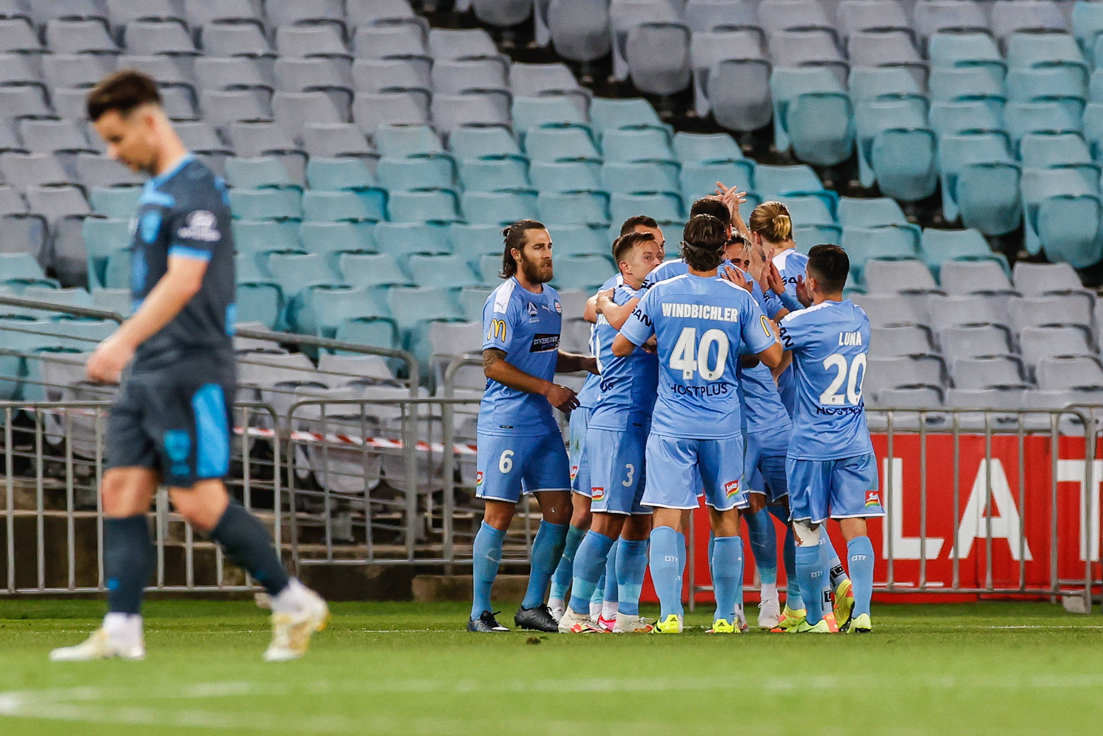 皇家社会客场战胜强敌，豪取三分