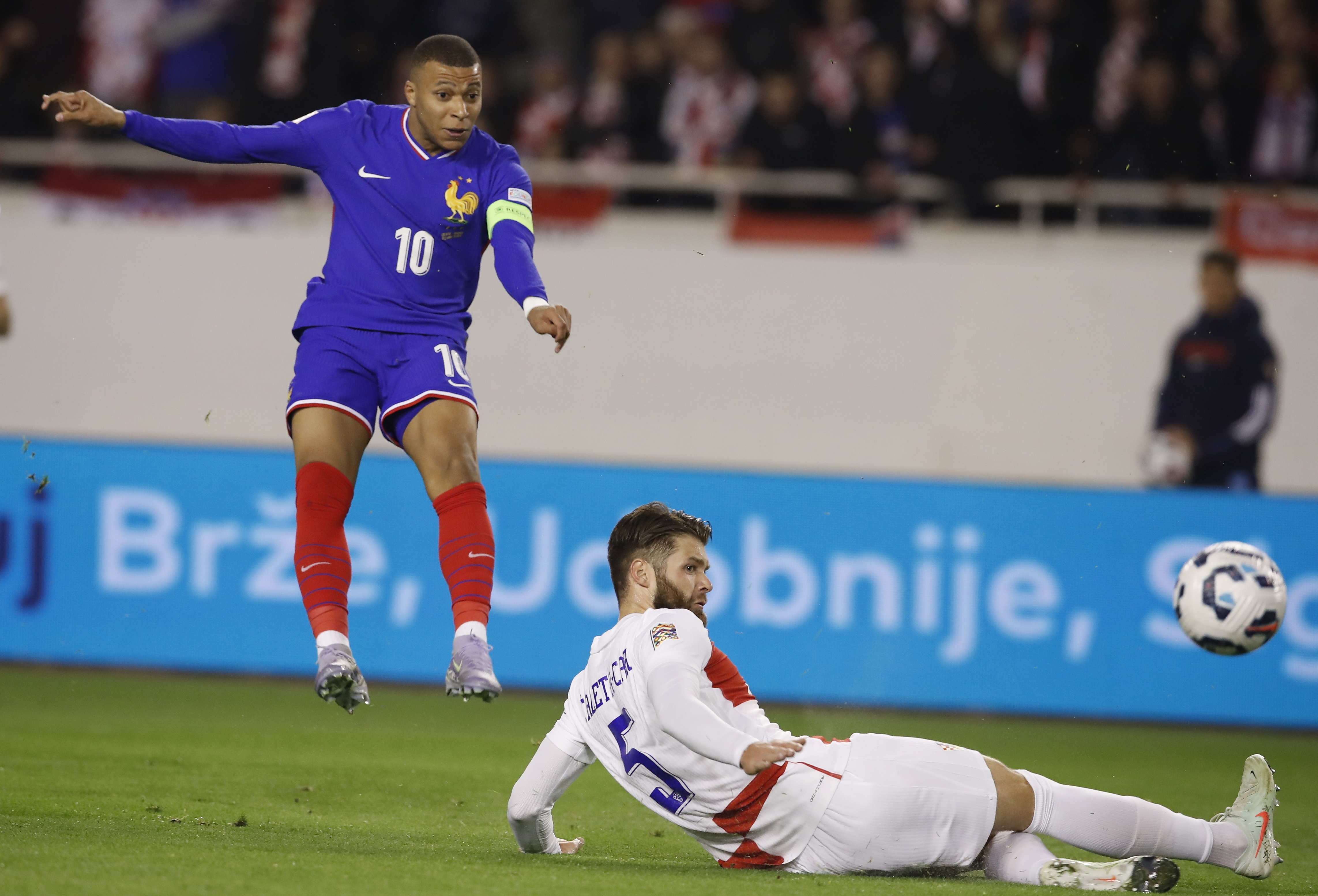 包含荷兰全力备战,克罗地亚不容有失的词条 包含荷兰全力备战,克罗地亚不容有失的词条