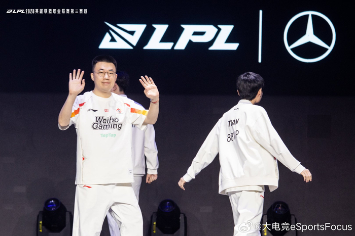 包含WBG翻盘MAD,Meiko团战一打五强强对话2025世界赛,留下经典瞬间的词条 包含WBG翻盘MAD,Meiko团战一打五强强对话2025世界赛,留下经典瞬间的词条