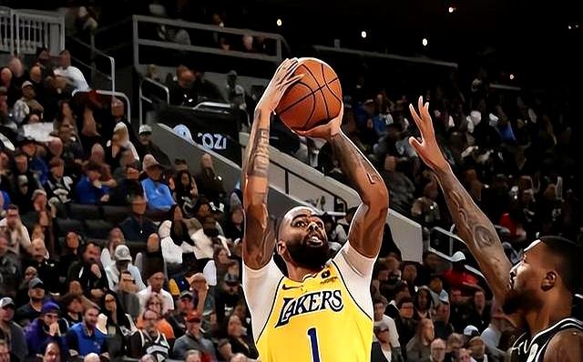 篮网逆转独行侠，厄文表现出色