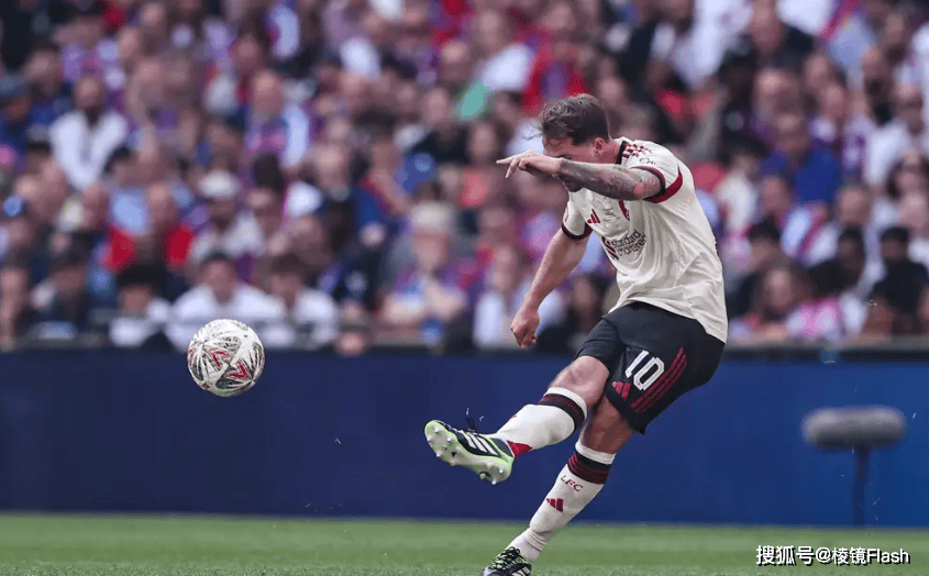 曼城鏖战奥地利,范戴克高光表现 曼城鏖战奥地利,范戴克高光表现