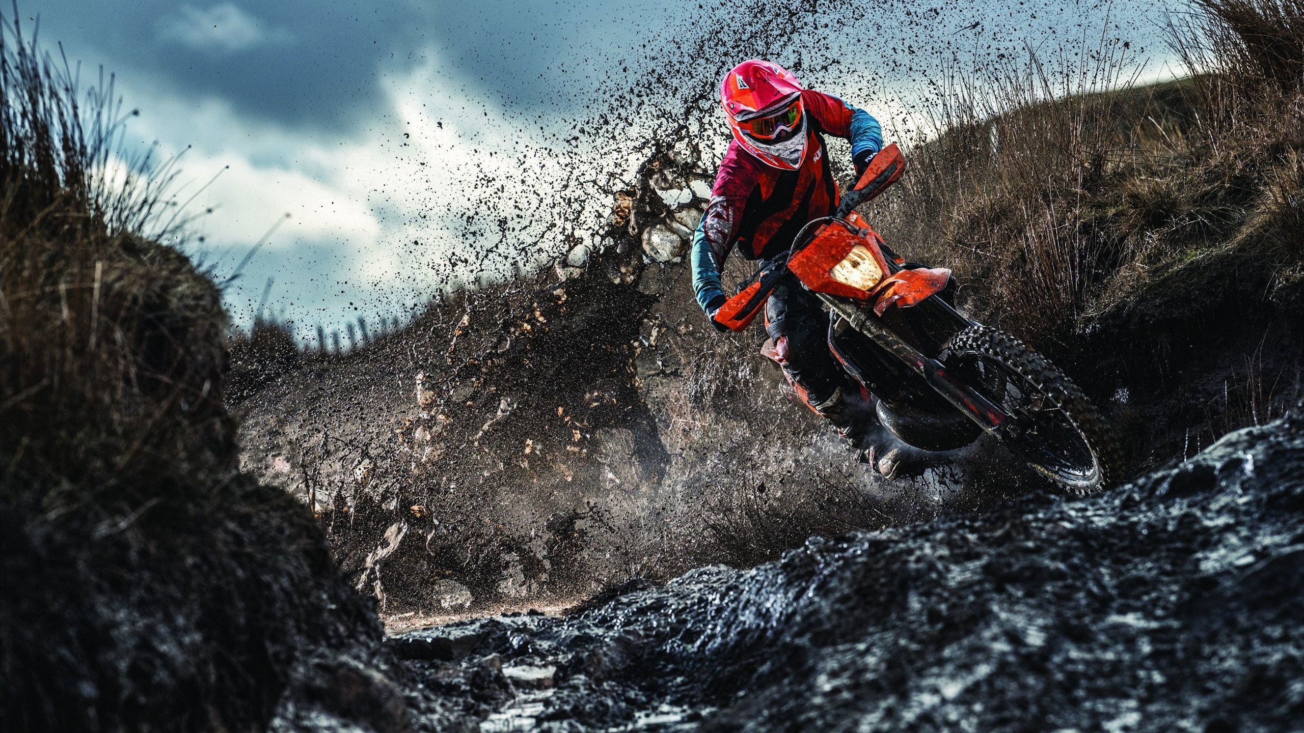 从欧冠到欧协联，攻防转换的艺术与铁血绞杀